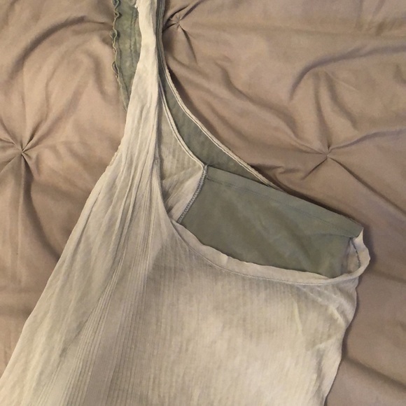 FREE PEOPLE TOP - Picture 3 of 4